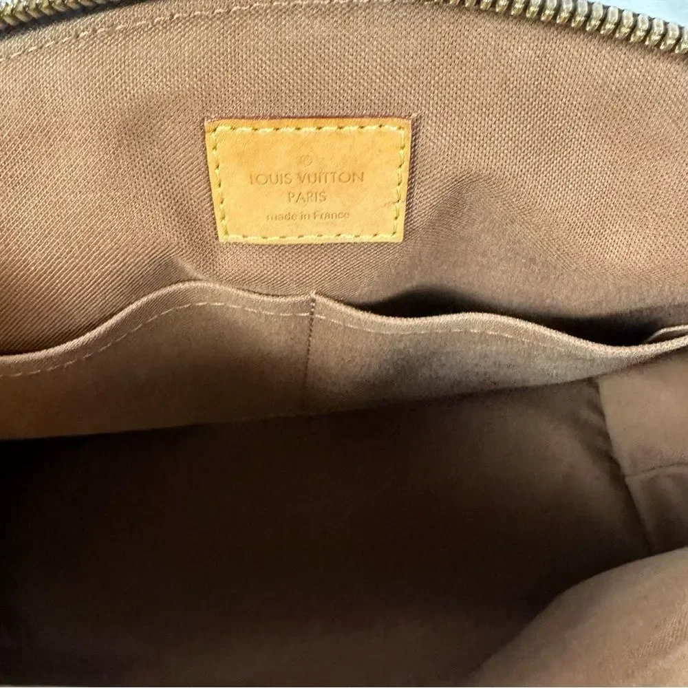 Louis Vuitton LV Authentic Trivoli Monogram PM Shoulder Bag Purse